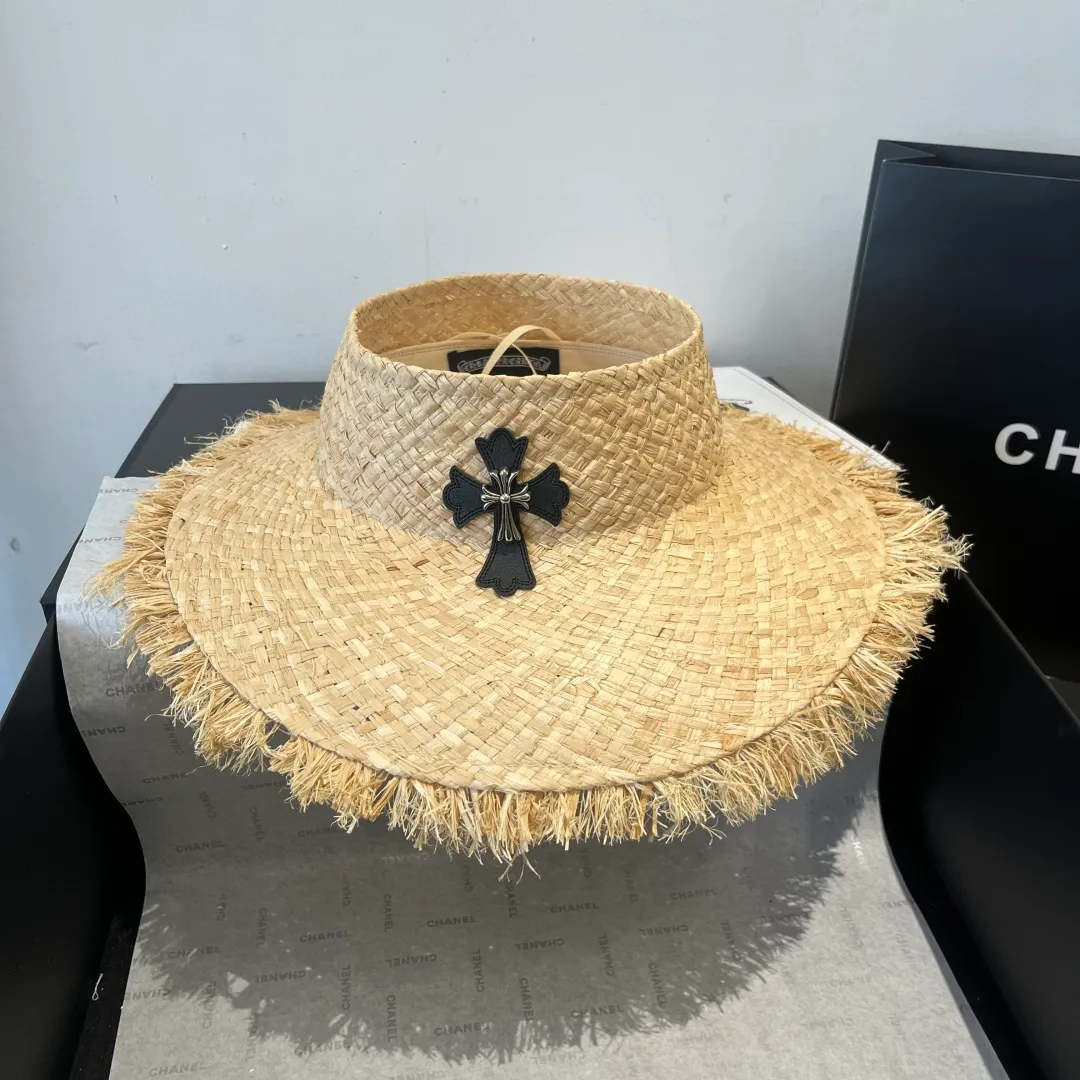 💰130¥ Croxin’s new hollow-top straw hat, made of raffia, light and versatile, head circumference 57cm